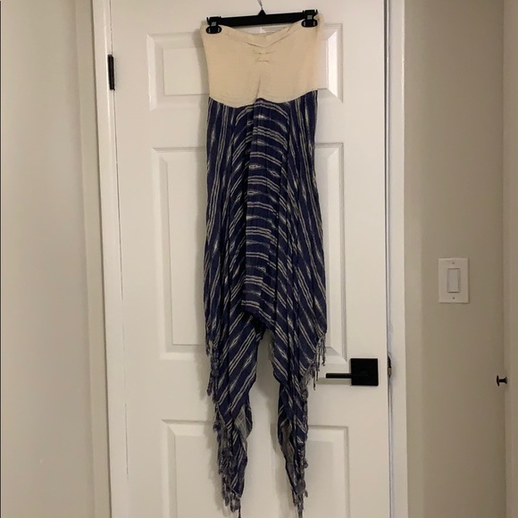 Billabong Maxi Dress - Picture 1 of 6